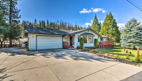 Deck and Hot Tub Rustic Groveland Home! - Foto 1