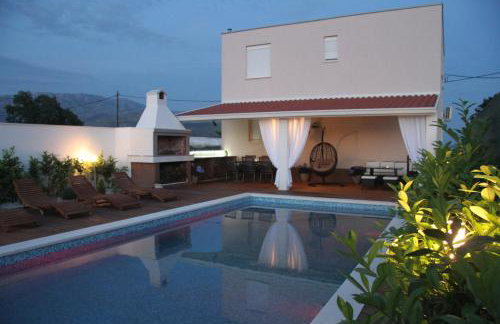Villa Perlla - Foto 3