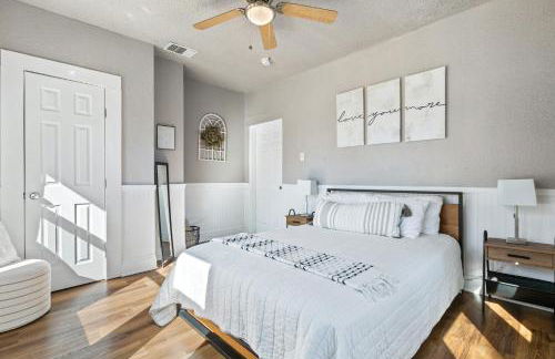 Quaint Cottage downtown Waco close to Magnolia, Baylor uni., Cameron Park Zoo... - Foto 7