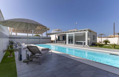 Villa Maria con piscina riscaldata - Foto 1