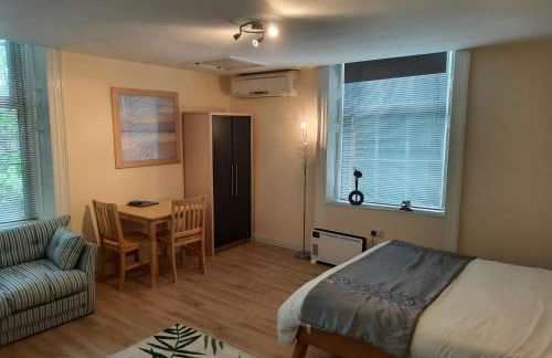 Self Contained Studio Flat in Winterton Hall - Foto 12