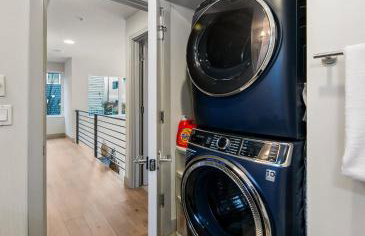 Lake & City View Modern Retreat w AC - Photo 13