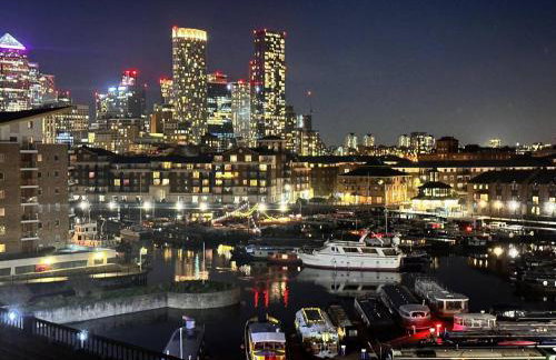 Stylish Limehouse Flat 2 Min Walk to DLR - Foto 18