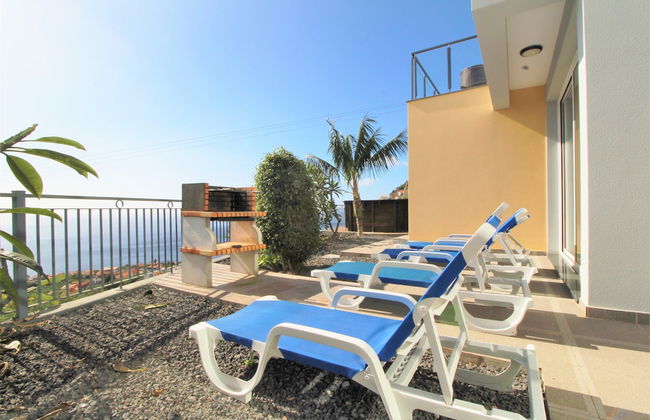 Farious Villa - Photo 12