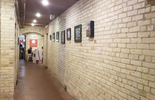 Condo at The Commons - Foto 29