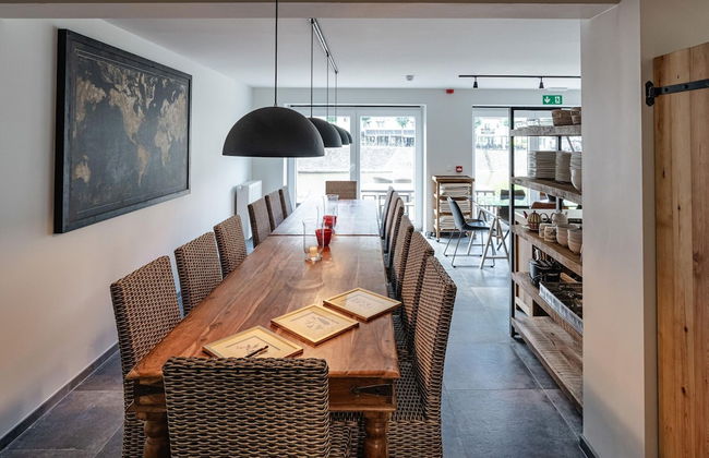 Villa Steps From Castle - Photo 21