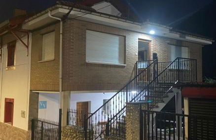 POSADA de BUSTIELLO,cercano a las estaciones de esquí - Foto 27