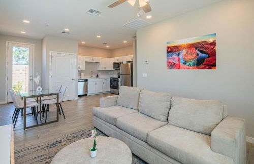 Serene 2BR Home with Premium Beds - Foto 28