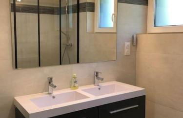 Les Fougères 12 personnes SPA/SAUNA - Foto 21