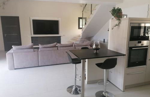 MAGNIFIQUE VILLA MODERNE ENTRE MER ET MONTAGNE - Foto 11