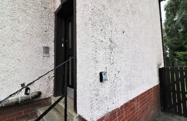 Carfin House - Motherwell - Photo 59