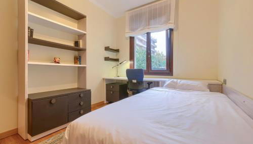 Encanto y Confort en Calle Epalza - Tu Familia en el Corazón de Bilbao - Foto 4