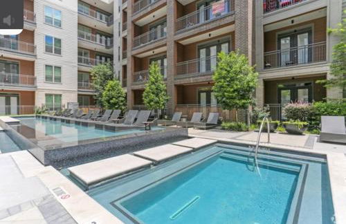 Apartment in Downtown Houston Free Parking - Foto 37