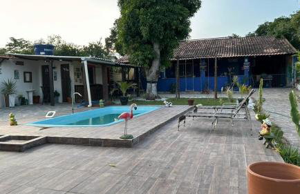 Casa de Veraneio Grande com Piscina, Churrasqueira e 4 quartos - Foto 26