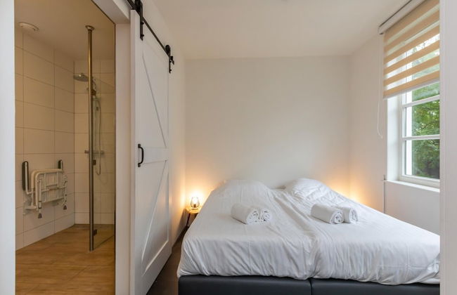 Holiday Home in Zeeland With Romantic Terrace - Foto 3