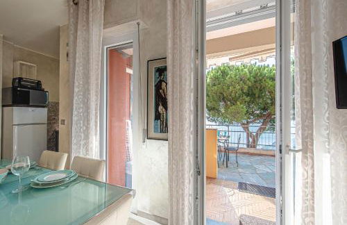 Giardino, Piscina e Posto Auto - Relax con Vista Mare - Foto 9