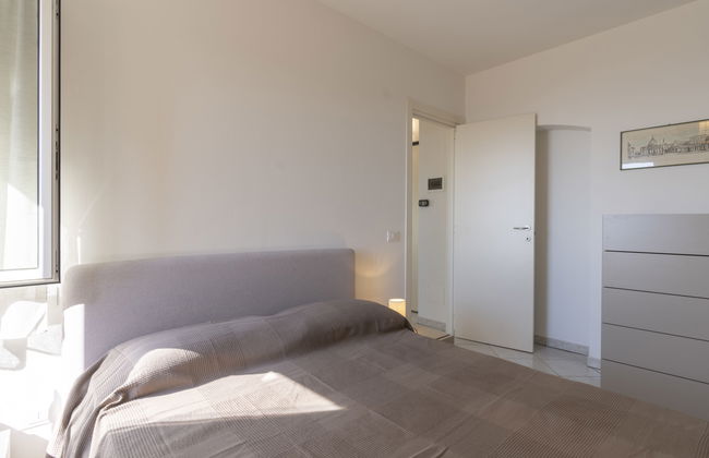 1 bedroom Apartment in San Bartolomeo al Mare with terrace - Photo 11