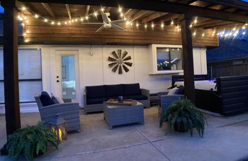 Stunning Newly Renovated 3BR 2B Home Hot Tub Game Room - Foto 51