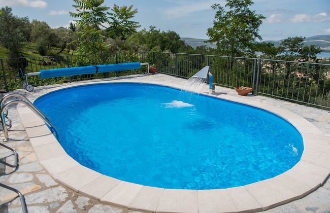 Sunset Holiday Home - Photo 29