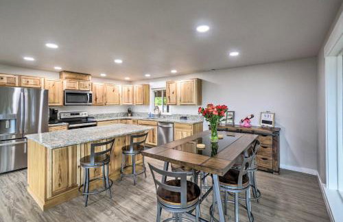 Coastal Washington Getaway Walk to Beach! - Foto 8