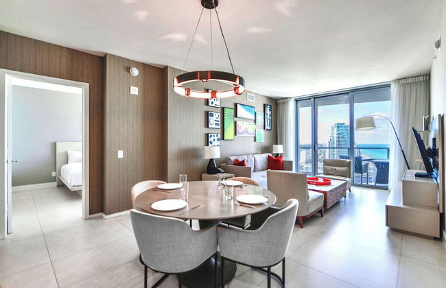 Luxury Beachfront Condos in Hollywood - Foto 40