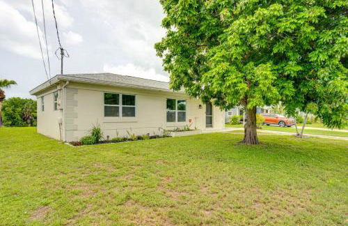 Port Charlotte Home with Sunroom, Grill and Fire Pit! - Foto 32