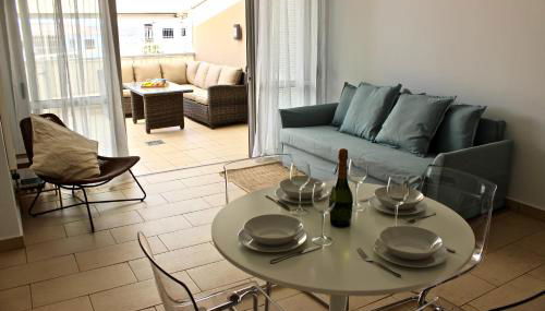 Brilliant 2BDR Apartment - Foto 2