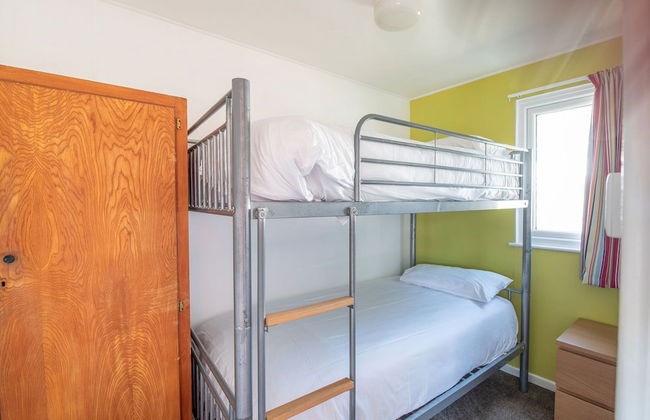 Whitecliff Bay Holiday Park - Foto 22