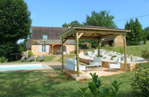 Les Mazaux avec piscine chauffée au nord de Sarlat - Foto 1