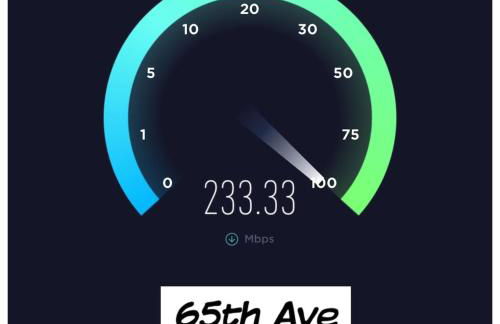 3 bed home with huge yard near Hidden Lake - Foto 41