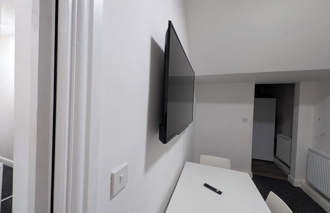 Comfortable Stay - Church Street Flat - Photo 27