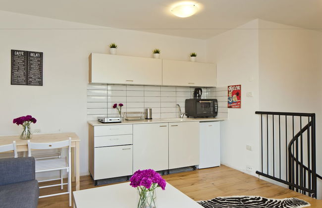 TLV Suites by the sea 3 Rooms - Foto 9