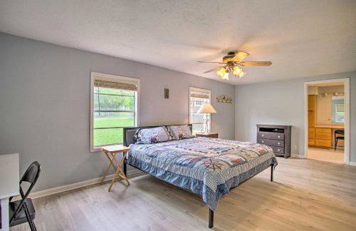 Possum Kingdom Lakefront Home with Patio and Dock! - Foto 15