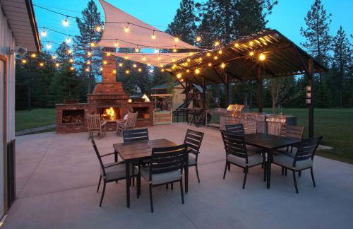 Spacious Vacation Rental for Groups or Events with Sauna and Hot Tub in Athol, Idaho - Photo 1