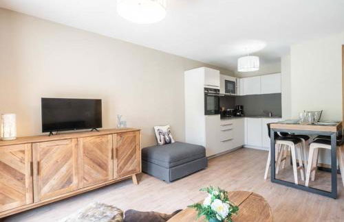 Charmette 2 pièces avec parking, terrasse et casier à skis - FR-1-291-860 - Photo 9