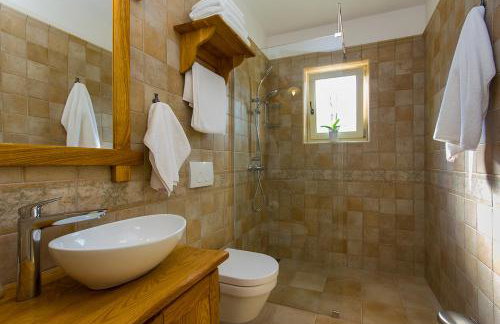 Villa Luca with pool and jacuzzi - Foto 39