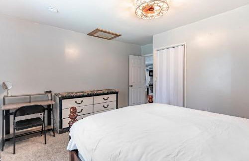 Family-Friendly 2BR Cottage Near Creve Coeur Lake - Foto 16