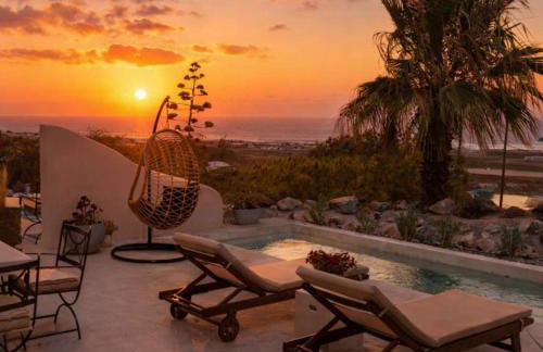 Pink Freud Villas Santorini - Photo 11