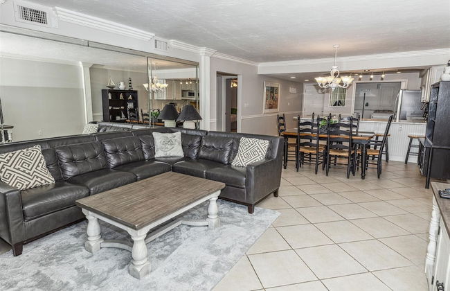 Shoreline Towers 1063 2 Bedroom Condo by RedAwning - Foto 15