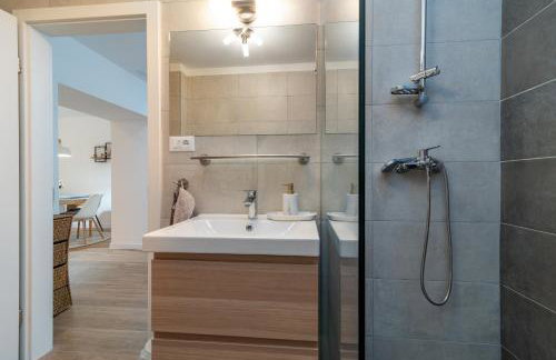 Apartman Benzon Vranjic - Photo 15