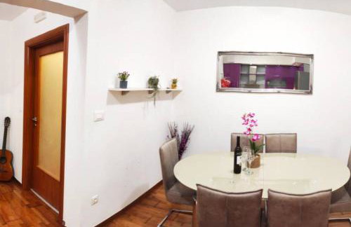 Spacious apartment near city center and the beach - Photo 24