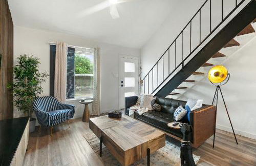 Contemporary Couples Getaway Near Austin Favorites - Loft 21 - Foto 9