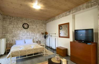 D&M LIVING STUDIO Patra - Photo 1