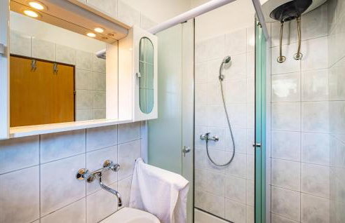 Amazing Apartment In Nevidane - Foto 19