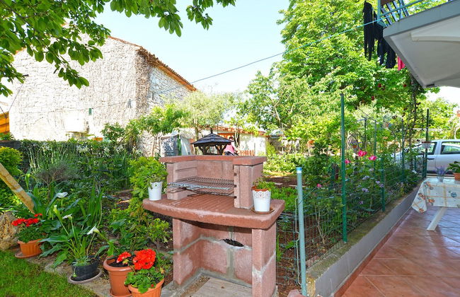 Apartment 358 - Photo 47