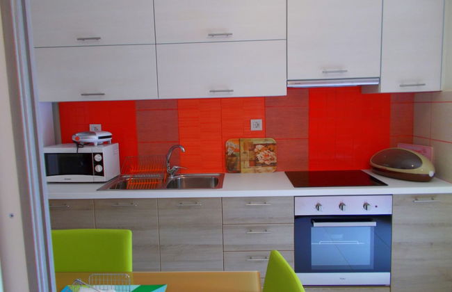 All Saints Villas - Photo 18