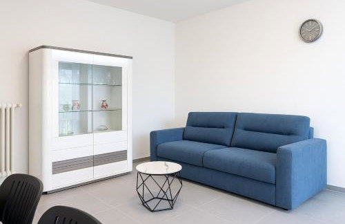Garden apartment with parking - Photo 9