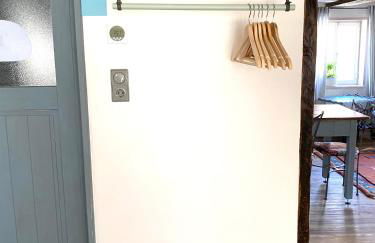 Ganze Wohnung - Erdgeschoss - sehr ruhig - Hundefreundlich - Regendusche - Bodenheizung - Küche - easy Check-in mit Schlüsselbox - Foto 17