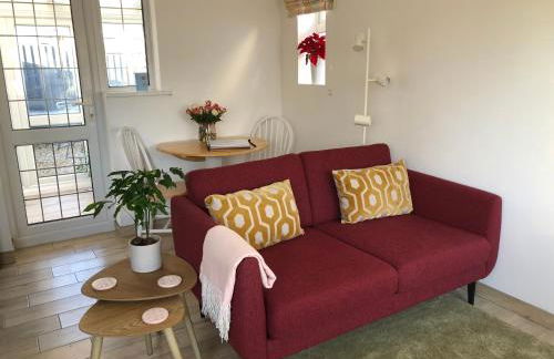 The Bolthole - Photo 25