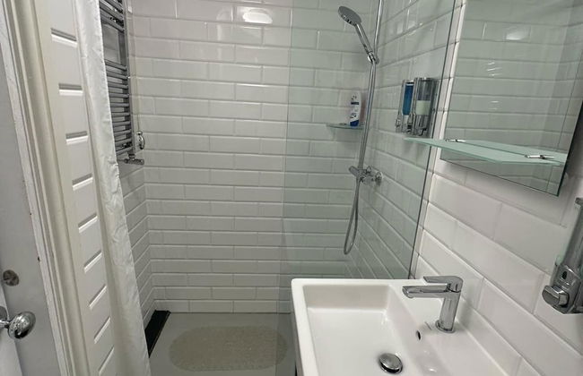 Hertford - Sleeps 2 - 92 Walking Score - Garden - Foto 13